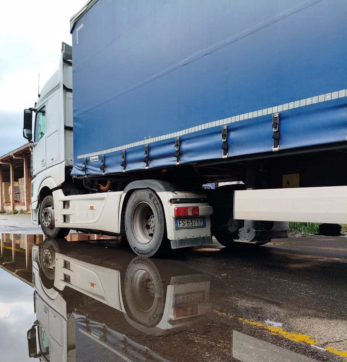 Camion Morana Trasporti - Autoarticolato Euro 6 per trasporti Sicilia Italia - Foto 2