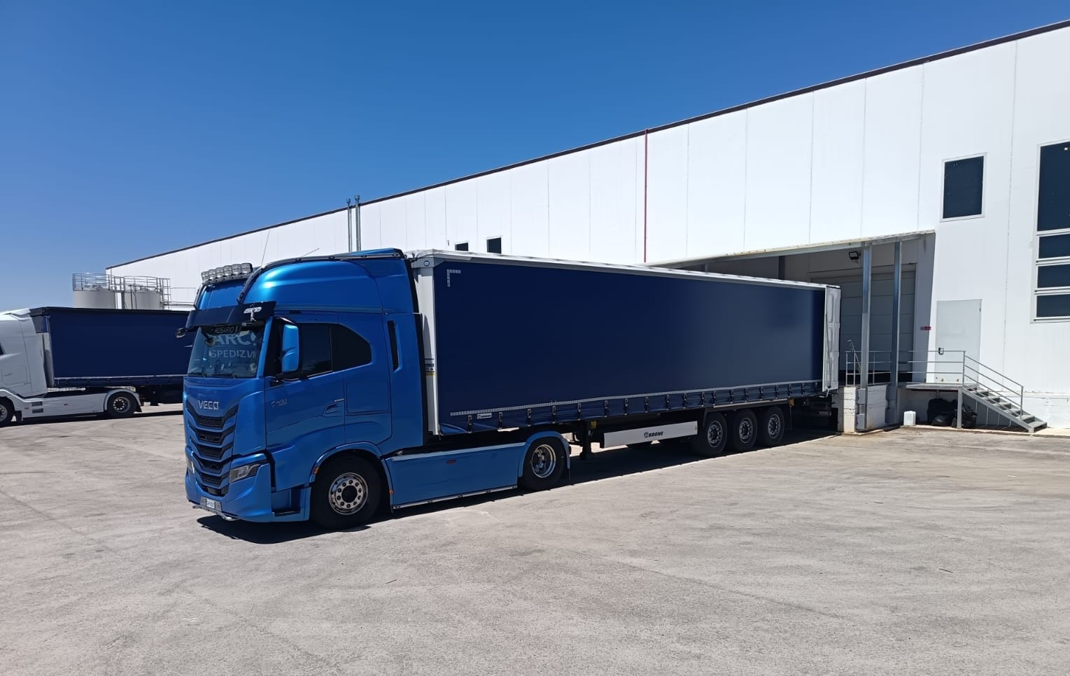 Camion Morana Trasporti - Autoarticolato Euro 6 per trasporti Sicilia Italia - Foto 4