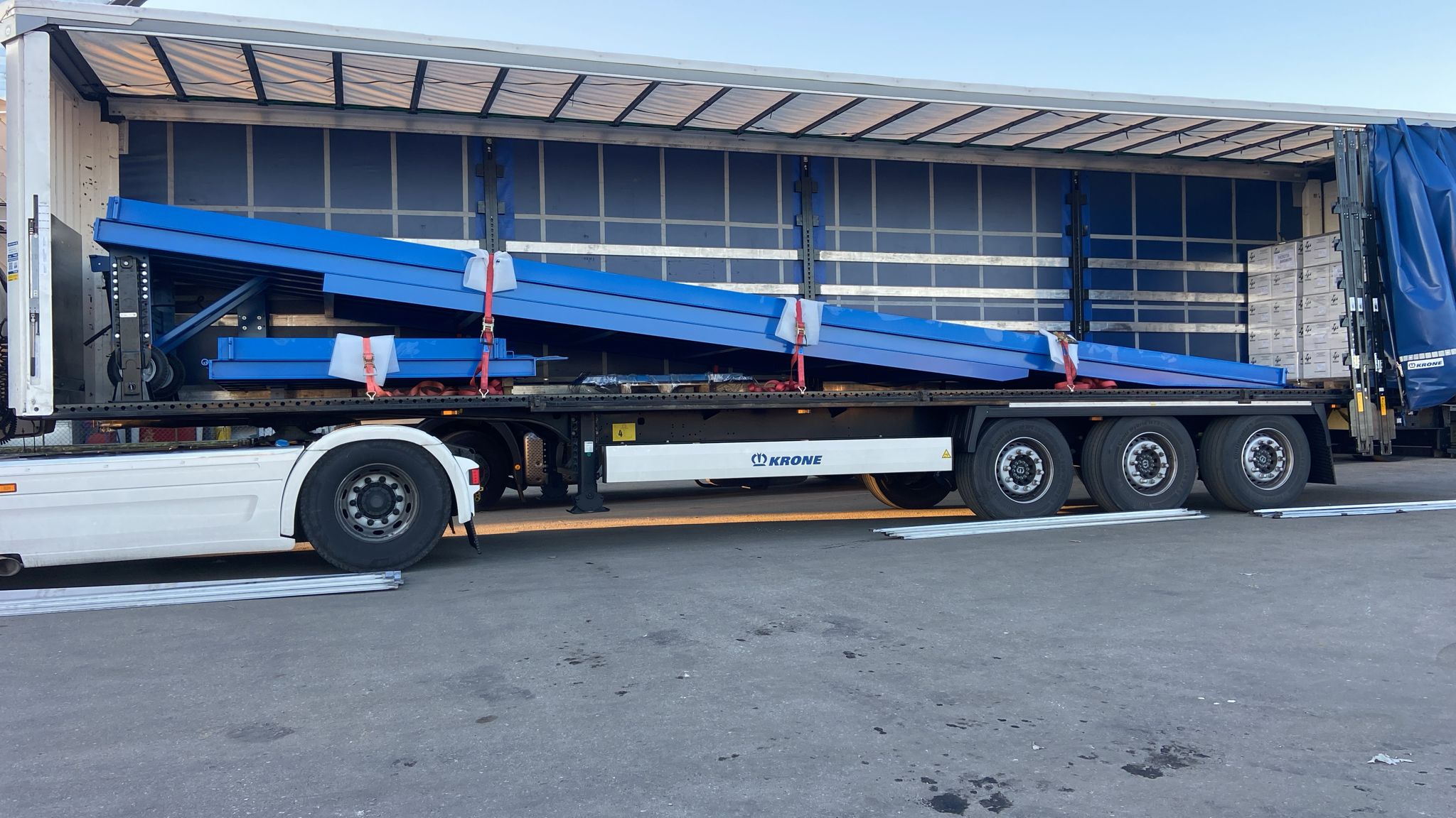 Camion Morana Trasporti - Autoarticolato Euro 6 per trasporti Sicilia Italia - Foto 11