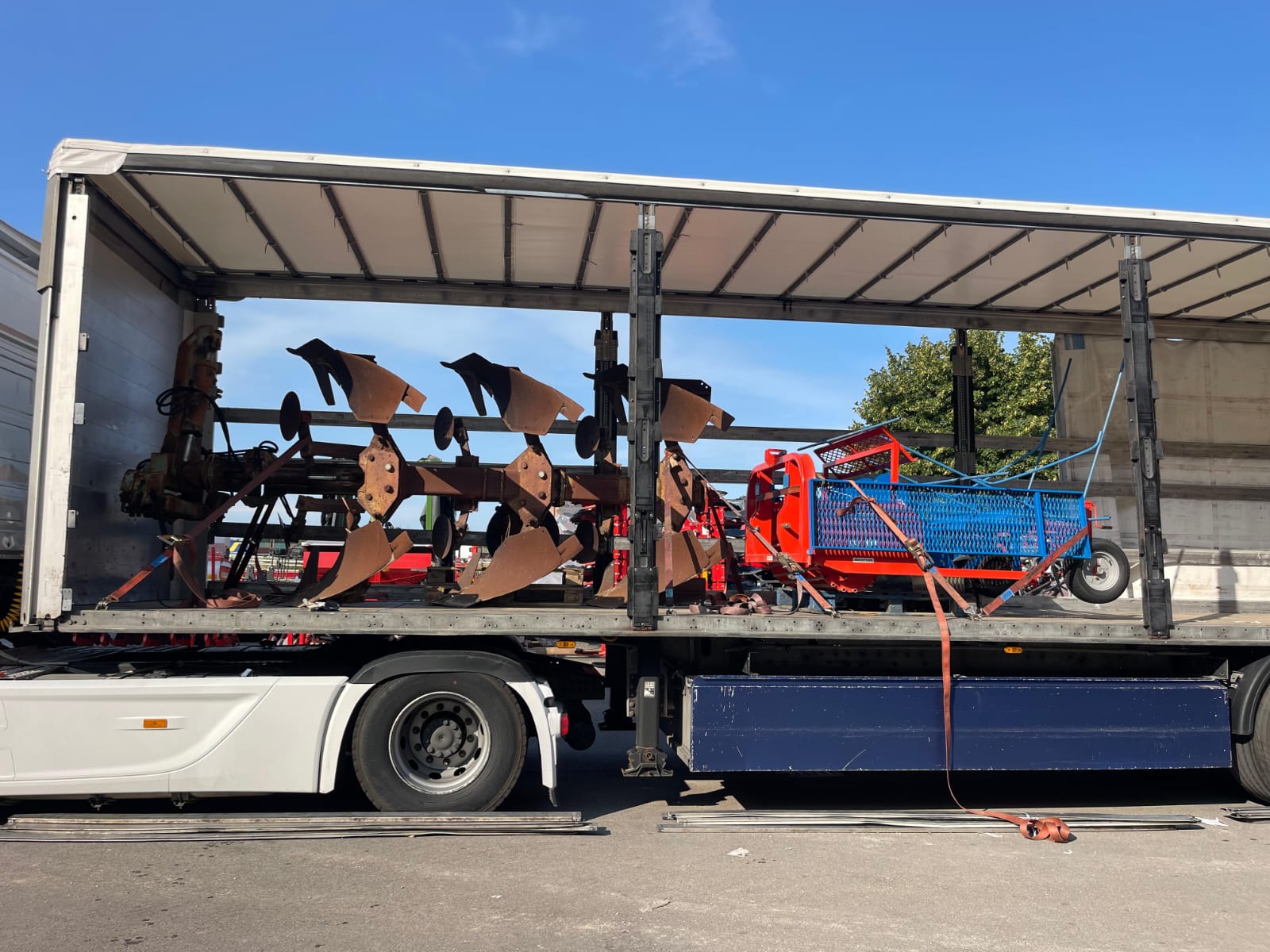 Camion Morana Trasporti - Autoarticolato Euro 6 per trasporti Sicilia Italia - Foto 33